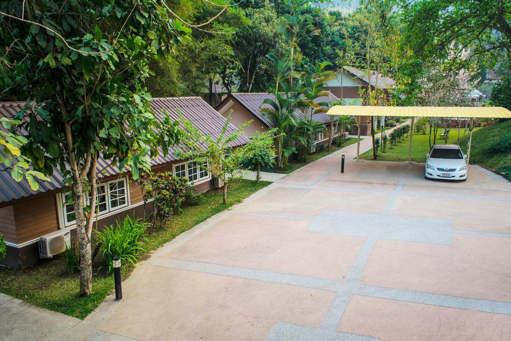 Rinrada Resort Чіангмай Екстер'єр фото